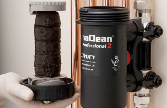 How Does A Magna Filter Work?
